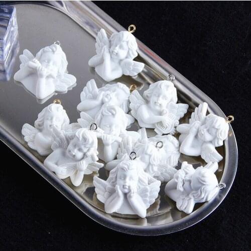 Vintage retro baroque angel resin patch brooch Pendant photo DIY jewelry accessories material