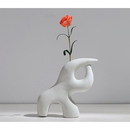 Nordic Decor White Ceramic Vase Creative Shaped Vase Modern Home Decor Decorative Dried Flower Pots Room Desk Decorative