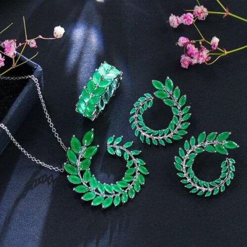 New Fashion Stud Earring And Pendant Necklace Ring Jewelry Set Flower Shape Shiny Cubic Zirconia 3 Pieces Wedding Jewelry Set