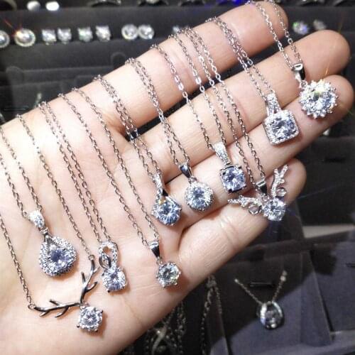 925 Silver Wedding Necklaces Platinum Plated AU750 Brilliant Cut 1 Carat Diamond D Deer Square Moissanite Pendant Necklace