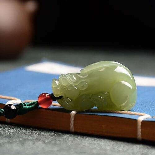 Natural hetian green jade pendant hand carved jade lucky wild animal pendants women men jade necklace lover fine jade jewelry