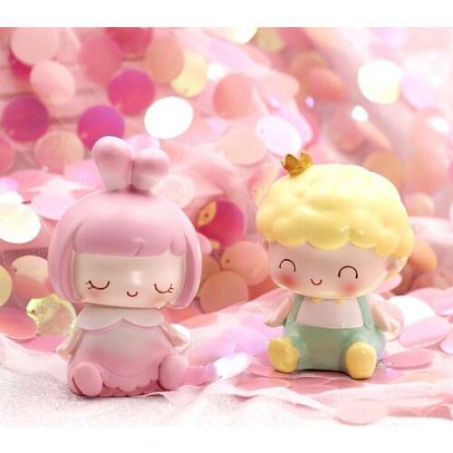 INS new style Celebrity Fairy Tale World Cute Rotating Doll Resin birthday Cake Bakery partyDecoration desk bedroom Decoration