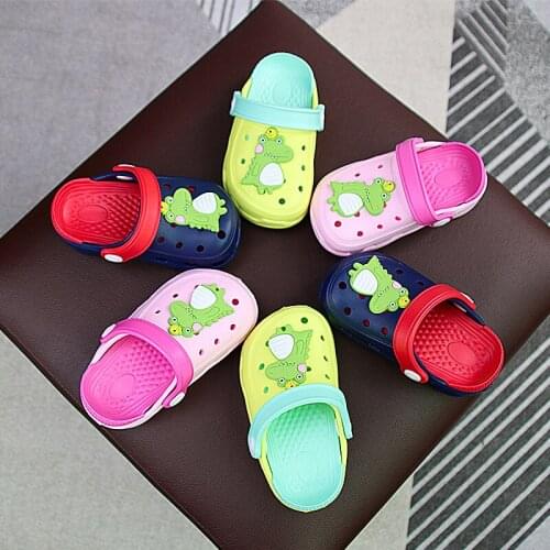 Summer Childrens Slippers Boys Girls Infants Baby Beach Sandals Home Cartoon Dinosaur Childrens Hole Shoes Kids Slippers
