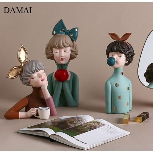 Bubble Girl Resin Figurine Nordic Modern Figurine Decor Coffee Table Decor Ornaments Home Decoration Accessories for Living Room