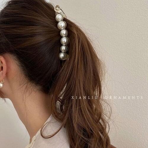 Temperament Korean Word Clip Headdress Ins Pearl Banana Clip Vertical Clip Ponytail Hairpin Simple Style Hair Accessories