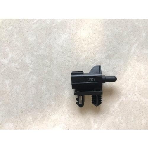 Original car outdoor temperature sensor for Ford Focus Mondeo Kuga Edge Taurus Escort AU5T 12A647 AC F150 F-150