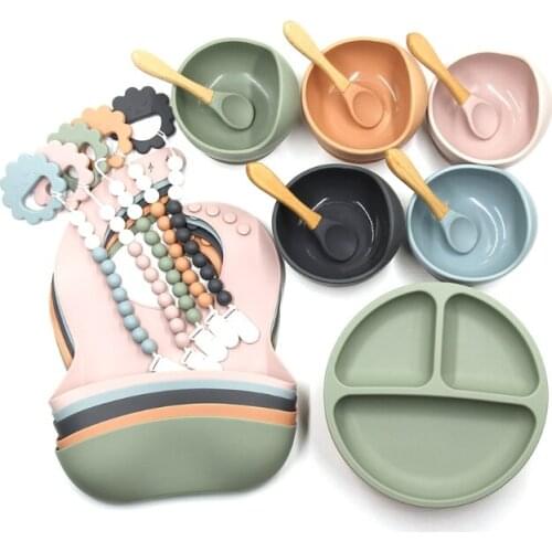6Pcs/Set Baby Silicone Bib Divided Dinner Plate Sucker Bowl Spoon Pacifier Chain Teether Ring Set Training Dinnerware Kit