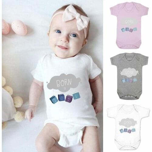 Hot-selling Newborn Baby Clothes Born 2021 Printed Short-sleeved Romper Baby Triangle Romper