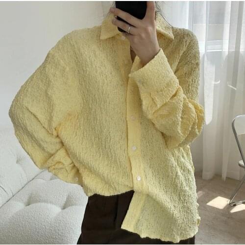 Woman composite fiber shirt cute texture