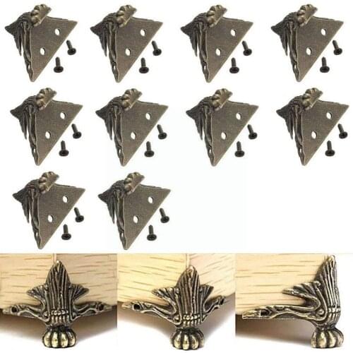4PCS Antique Wood Box Feet Leg Corner Protector Triangle Decorative Bracket Hardware For Furniture Rattan Carved 40x30mm Z7P5