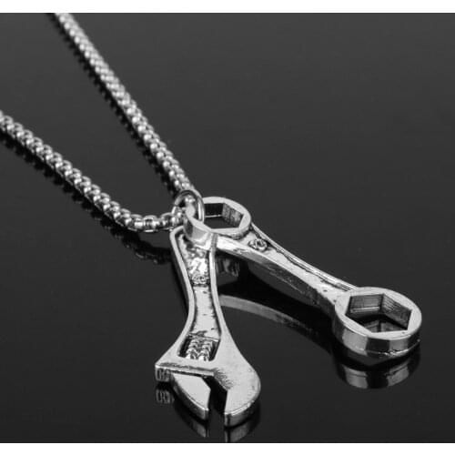 Fashion Mens Spanner Necklaces Mechanic Wrench Tool Pendant Necklace Hip Hop Punk Motor Biker Chain Necklace For Men Women