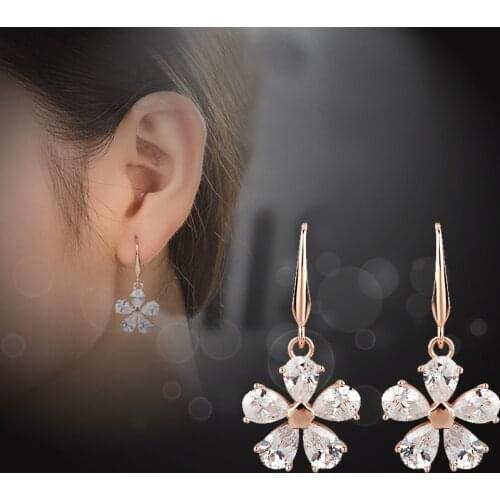 2019 New Fashion Crystal Stud Ear Beautiful Flower Brincos Rose Gold Drop Long Earrings Exquisite Sakura Bijoux Earring X1349