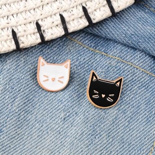 2pc/set Animal brooches black white Cat Metal Enamel Pins women Couple Badge Lapel Shirt Denim Accessories festival Gift
