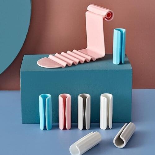 Needle-free Bed Sheet Holder Household Invisible Sheet Clip Non-slip Mattress Sheet Buckle Bed Pegs Home Laundry Storage Tools