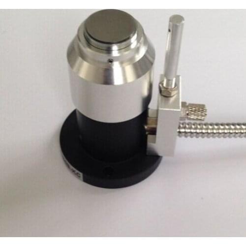 CNC machine on the knife to knife engraving and milling Z-axis automatic knife