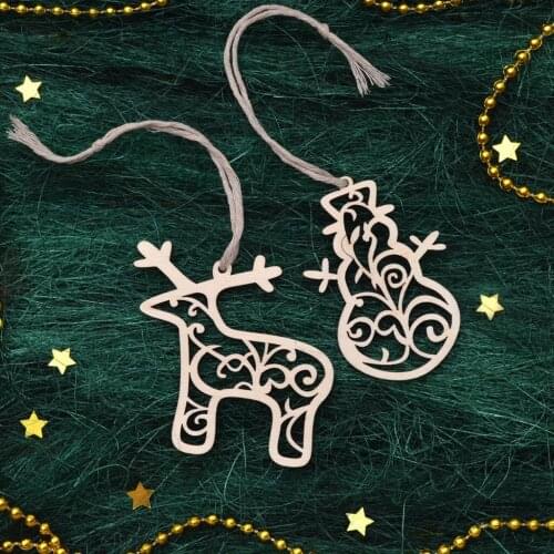 6PCS Unfinished Wood Slices Natural Predrilled Wooden Christmas Ornaments Slices Embellishments for Craft DIY Christmas Decor