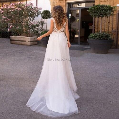 V-Neck Bohemian Wedding Dresses Sparkly Tulle with Lace Appliques A Line Beach Bridal Gown Beaded Belt Backless Of Natural Waist