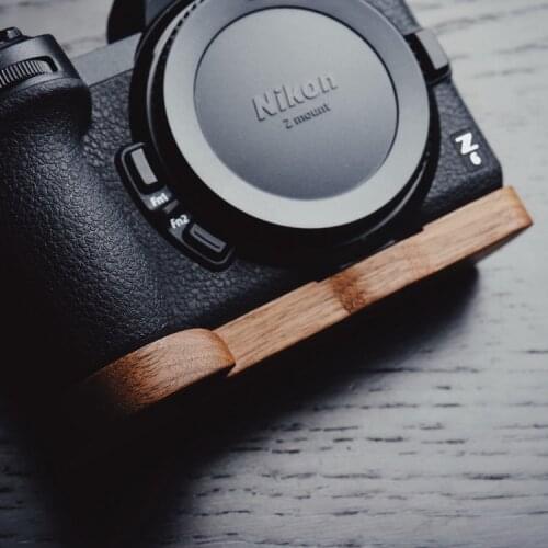 Wooden Quick Release L Plate / L Bracket Hand Grip Holder Customized Perfect fit for Nikon Z7 Z6
