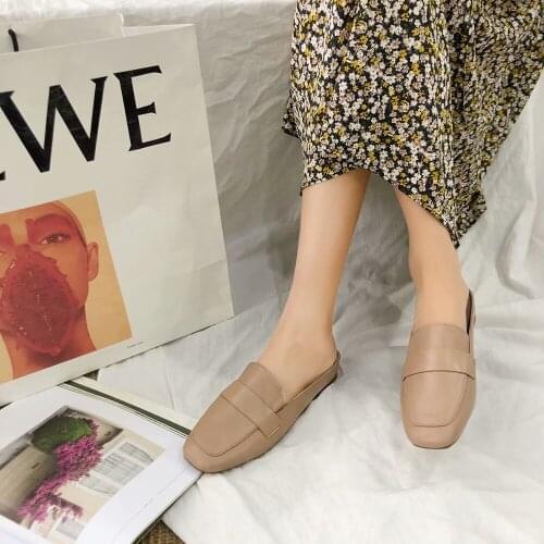 Womens slippers for outer wear 2021 summer new trend Korean casual British style solid color flat bottom half drag fashion