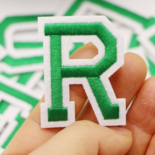 A-Z CHristmas Color English Letter Patch 3D Embroidered Stickers Patch Up For Clothing Iron On Name Letters Patch For T-Shirt