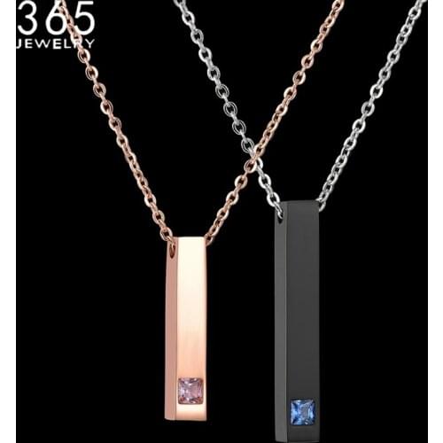Simple Fashion Stainless Steel Engraved Four-Sided Custom Name Geometric Couple Style Personality Square Bar Necklace Party Gift