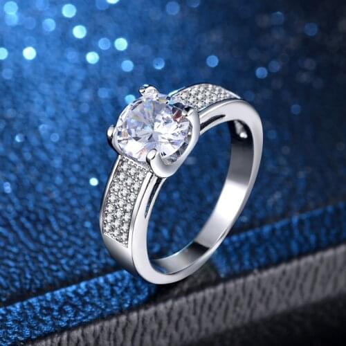 2021 Woman Diamond Jewelry Big Silver Wedding Rings for Couples S925 Sterling Silver Retro Rings Luxury Diamond Engagement Gift