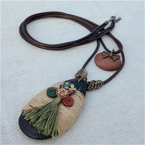 2018 New Vintage Long Necklace Fashion Handmade Jewelry worn wooden buttons Rope Leather Tassel Charm Pendant Necklace