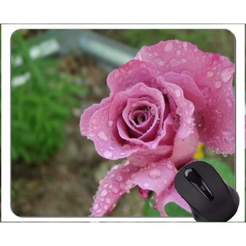 Natural Rubber Mouse Pad Printed with Water droplets -Stitched Edges