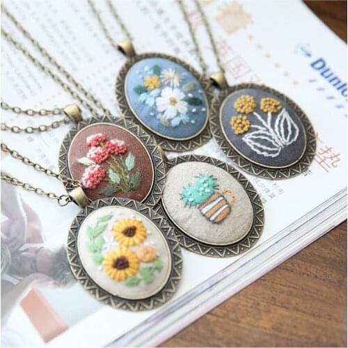 Send the bamboo embroidery, DIY necklace cloth art three-dimensional flower embroidery Ancient Chinesestyle sweater chain
