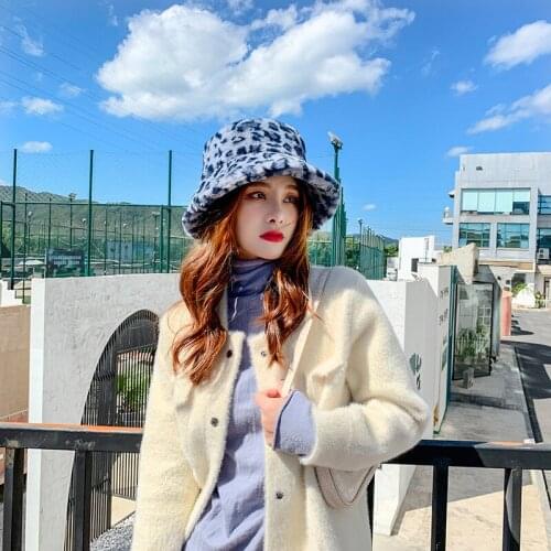 Warm Bucket-Hats for Women Luxury Winter Leopard Print Panama Hat Fashion Bob Chapeau Thickened Soft Fisherman Cap