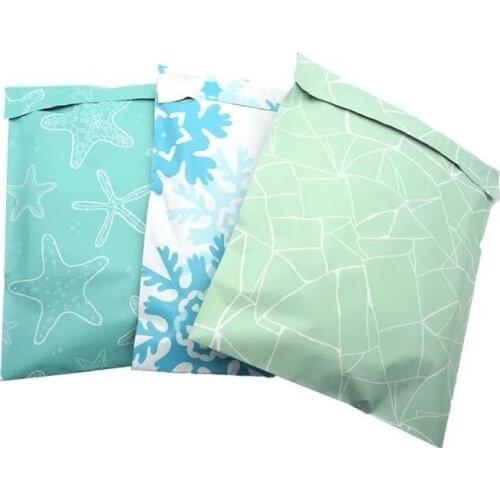 Caja Magica Women's Envelope Bags