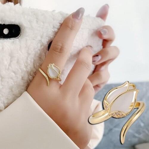 Open Adjustable Size Opal Tulip Flower Rings for Women Fashion Gold Color Trendy Metal Finger Rings Korean Style Jewelry MS356