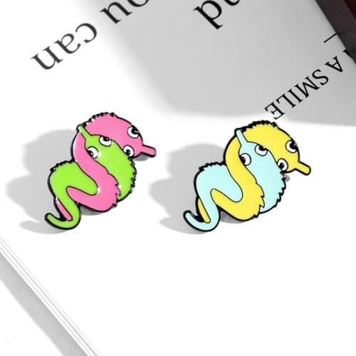 Embrace The Worm Colored Caterpillar Exquisite Enamel Alloy Brooch Fashion All-Match Student Dripping Oil Cowboy Dripping Badge
