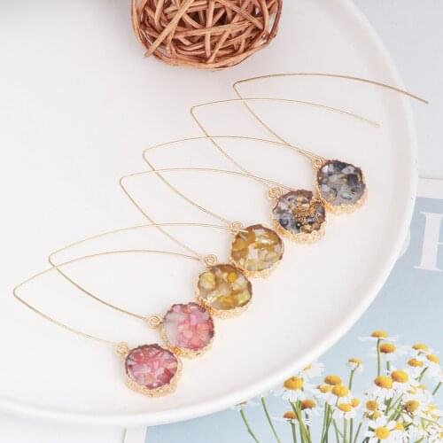Wholesale Colorful Crystal Flake Long Hook Earrings for Women Gold Color Metal Natural Stone Drop Earrings Party Jewelry Brincos