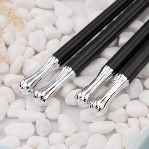 1 Pair of World Cup Modeling Alloy Chopsticks Sushi Cutlery Gift Reusable Chopsticks