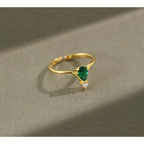 Personality 925 Sterling Silver Rings Retro Green zircon water drop Misaligned Female Ring vintage Style Ring Silver 925 Jewelry