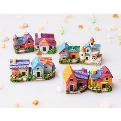 Set of 8pcs Miniature Small Colorful House , Fairy Garden Supplies Terrarium Accessories