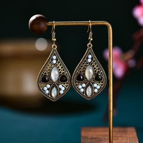 Vintage Gold Alloy Black Crystal Stone Water Drop Earrings For Women Ethnic Pink Beaded Carved Bohemian Earrings Indian Jewelry