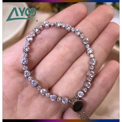 SWA Fashion Jewelry High Quality Charm Size Crystal Design Bracelet Fashionable Simple Ladies Crystal Bracelet Romantic Gift