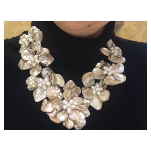 Women Classic Jewelry white natural pearl 7 flower white yellow colors shell pearl necklace black leather 18" 45cm