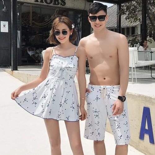 2020 New couple bikini beach swim trunks leaf print swimsuit swimwear for women