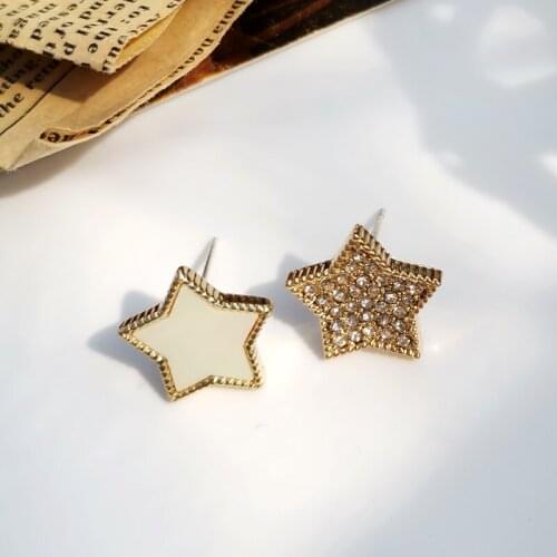 Factory high-quality simple five-pointed star creative asymmetrical Crystal resin earring
