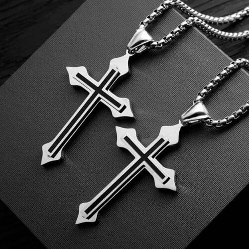 Punk Cool Street Style Necklace Vintage Gothic Cross Pendant Necklace for Men and Women Hip-pop Neck Chain Jewelry Gift