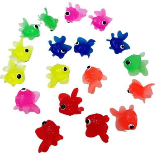 2.5cm Rubber Simulation Small Cognitive Floating goldfish toy Gold Fish Kids Toy Decoration Bath funny toys