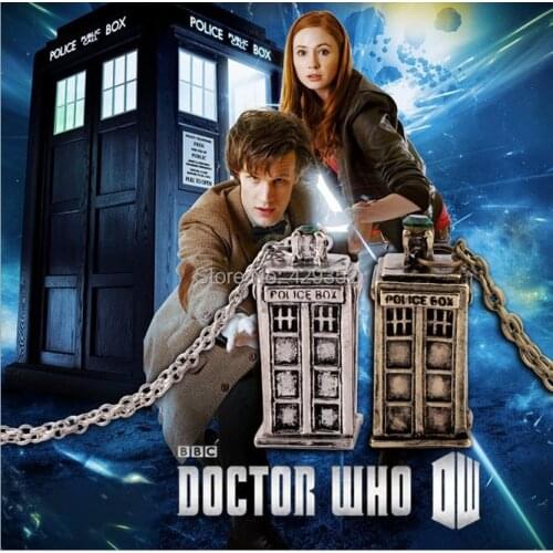 24pcs/lot Dr Mysterious Ancient Silver color/Bronze TARDIS Necklace Necklace Movies Pendants Jewelry