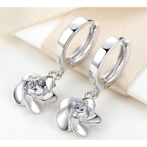 Japanese and Korean style popular temperament wild flowers long paragraph female models silver plated ear rings YE044