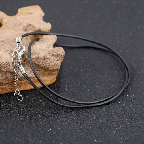 Top Quality Stainless Steel Genuine PU Leather Black Color Charm Necklace New Fashion Simple Women Necklaces Jewelry Accessories