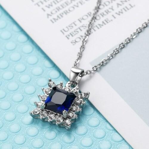 Sapphire Pendant with diamond jewelry necklace necklace short collarbone chain simple Snake bone chain