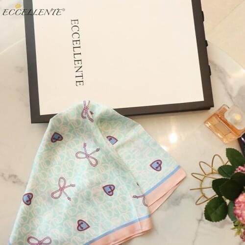 2021SS new arrival ladies croci and silvery gery antique carriage pattern square towel