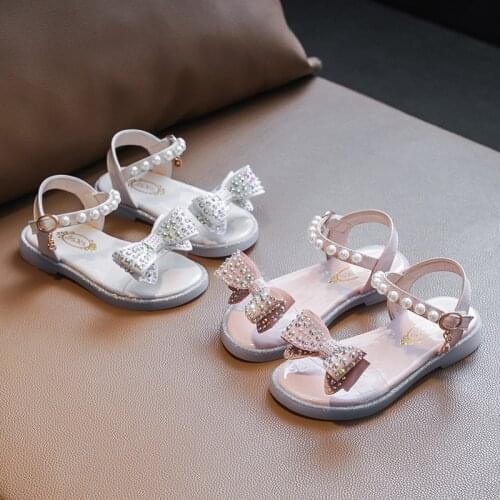 2021 Girls Sandals Butterfly-knot Princess Shoes Beach Shoes Cute Sandals Pearl Sweet Cute for Party Chic for Kids Hot Fashion